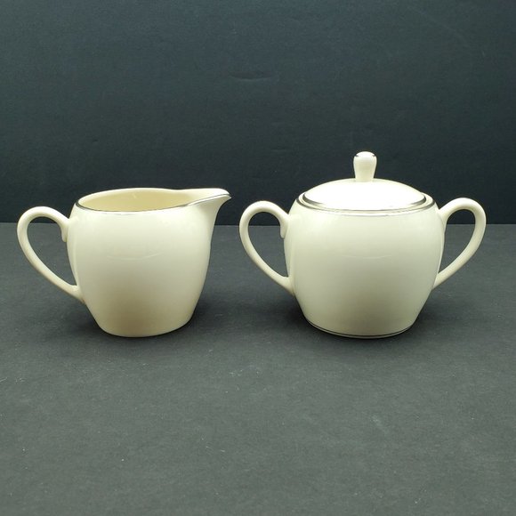 Pickard China Pristine Creamer & Sugar Bowl with Lid Ivory with Platinum Trim - Picture 1 of 10